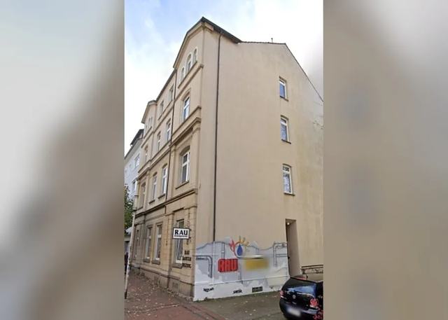 Mehrfamilienhaus